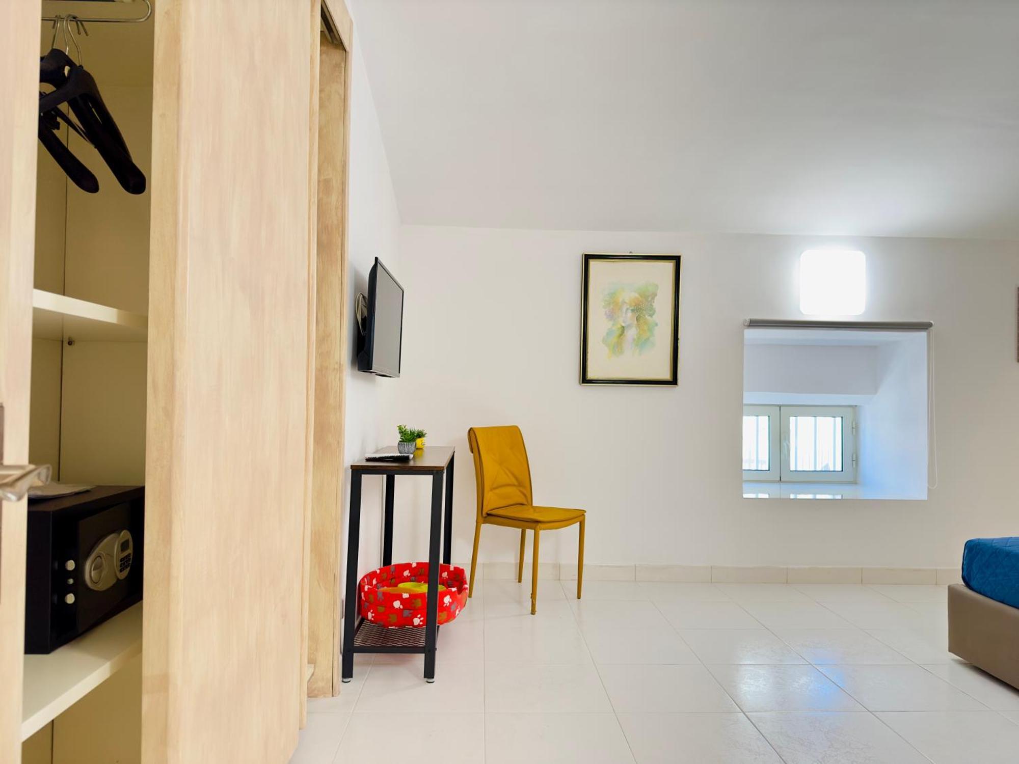 Unique Rooms In Centro Citta Bagno Privato E Climatizzatore Ragusa Exterior photo