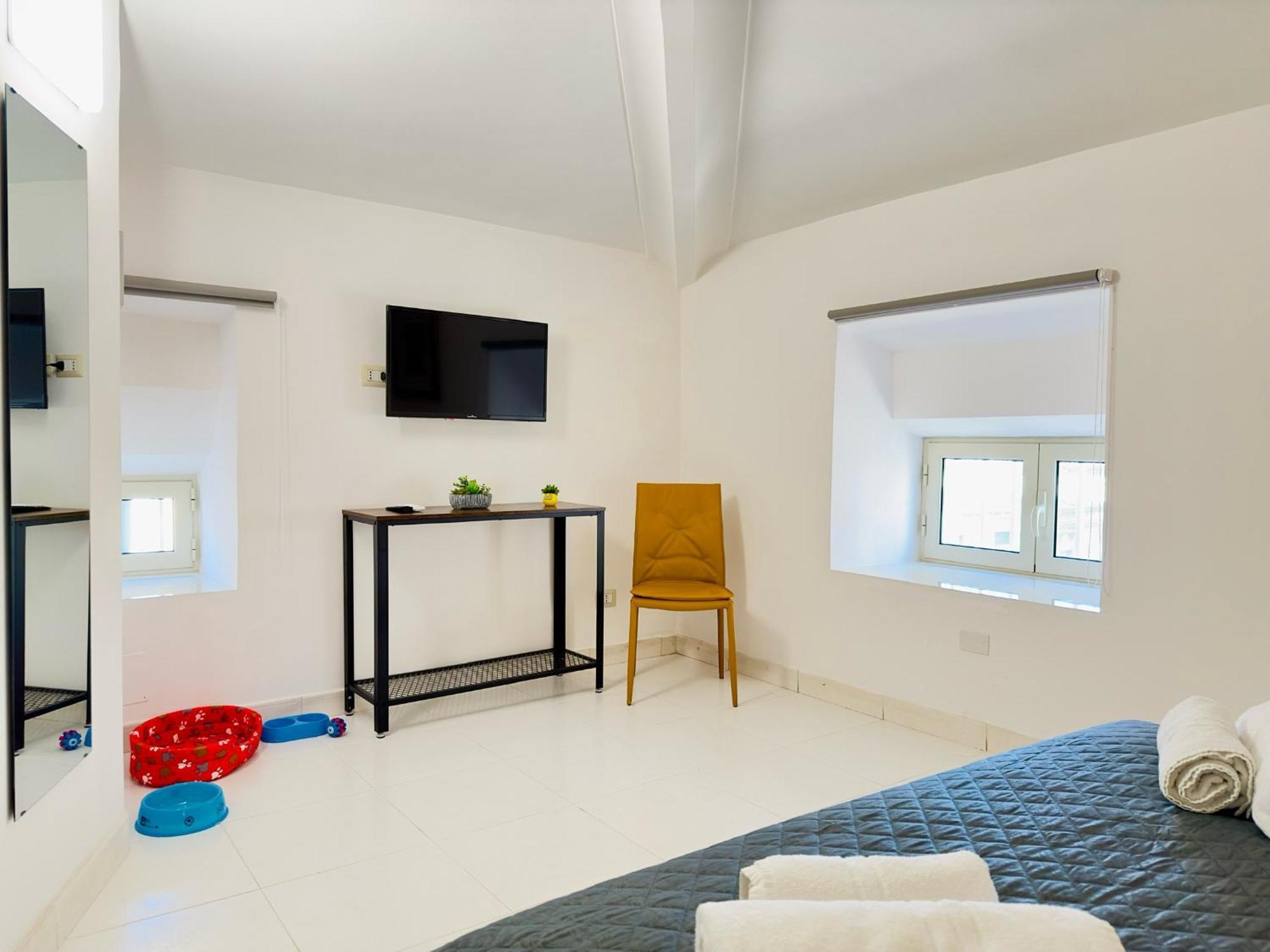 Unique Rooms In Centro Citta Bagno Privato E Climatizzatore Ragusa Exterior photo