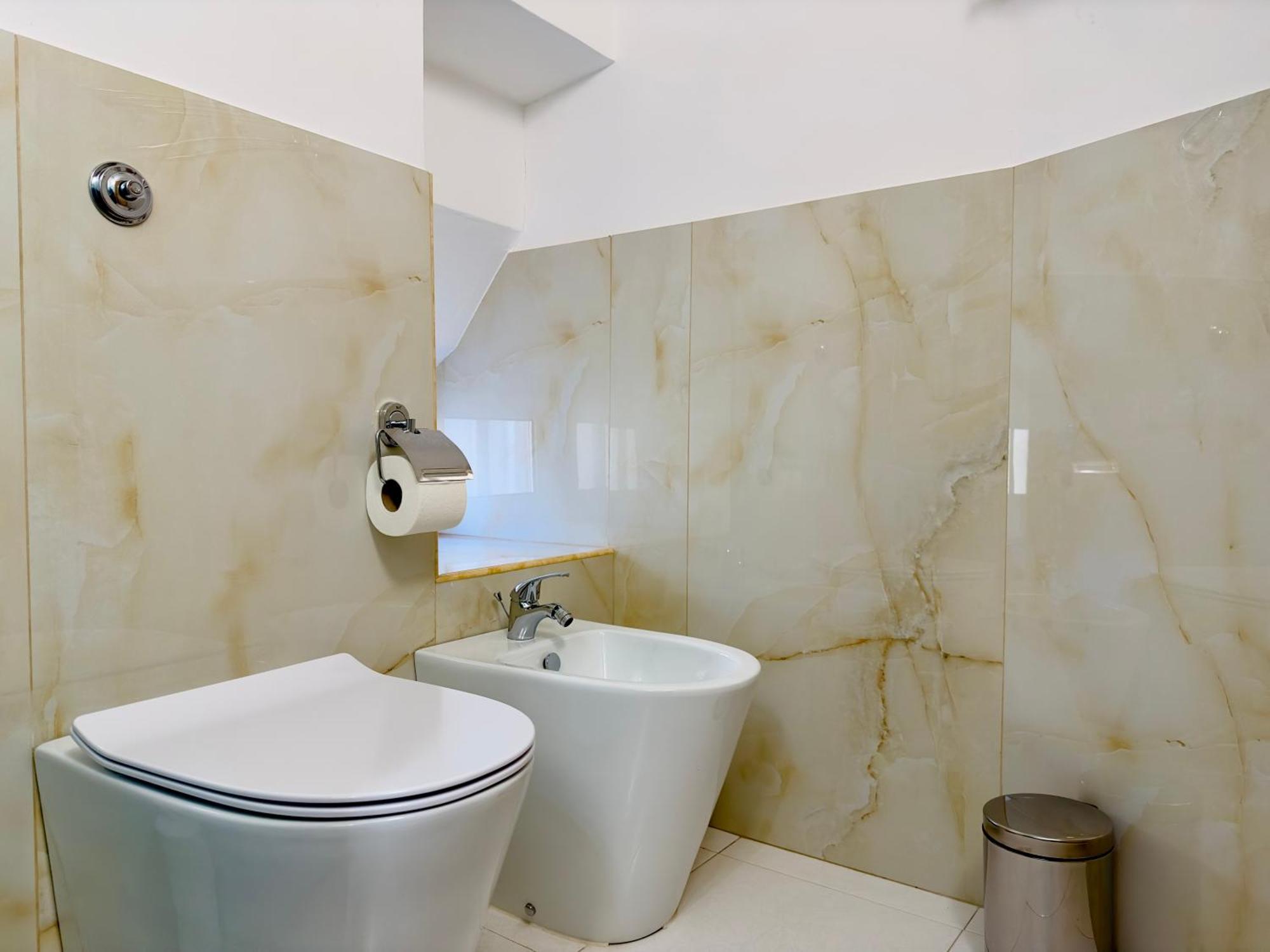 Unique Rooms In Centro Citta Bagno Privato E Climatizzatore Ragusa Exterior photo
