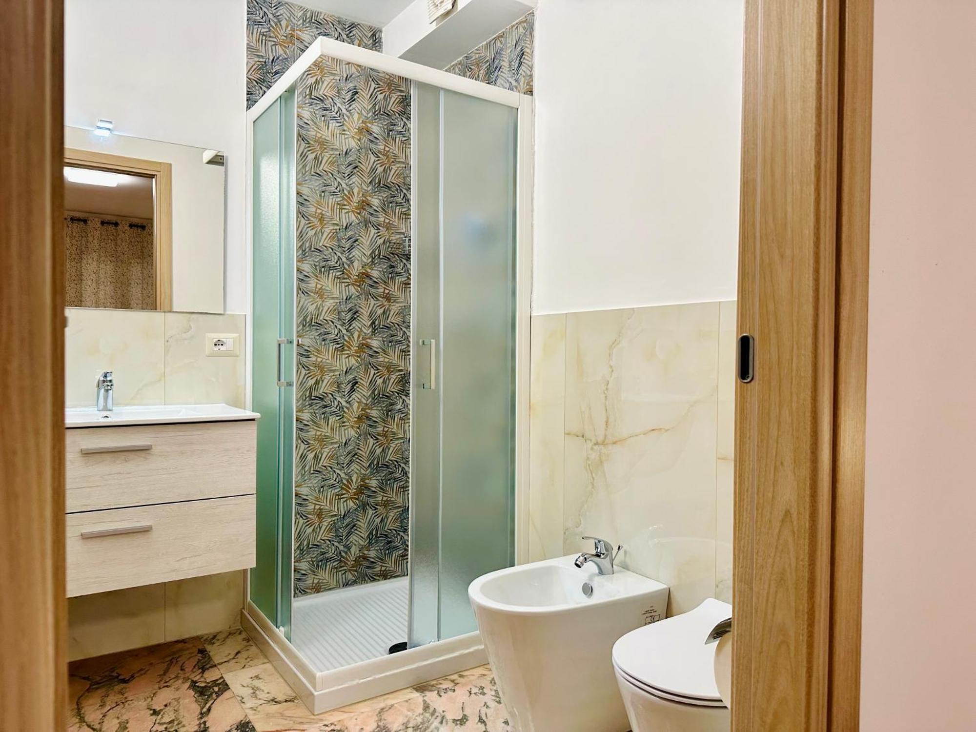 Unique Rooms In Centro Citta Bagno Privato E Climatizzatore Ragusa Exterior photo
