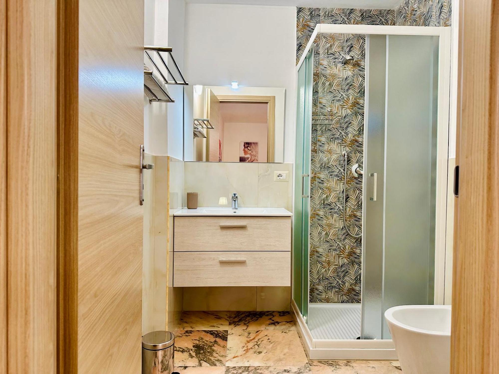 Unique Rooms In Centro Citta Bagno Privato E Climatizzatore Ragusa Exterior photo